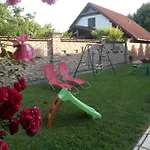 - Balaton 18044 Дом отдыха