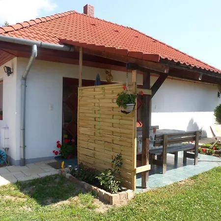Balatonbereny/balaton 18044 Holiday home Balatonbereny